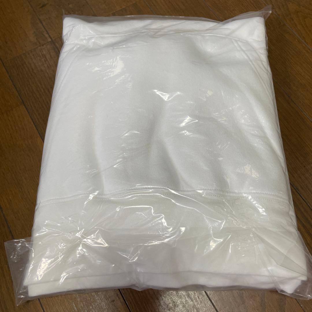 エバーグリーン　パーカー　ホワイト　新品未使用　　⭐︎送料無料⭐︎