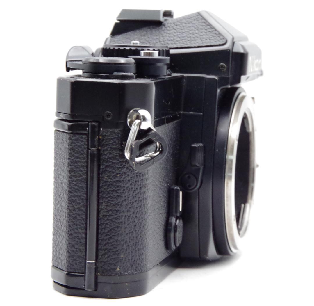 ニコン FE Nikon FE ブラックボディ　フィルム一眼レフカメラ
