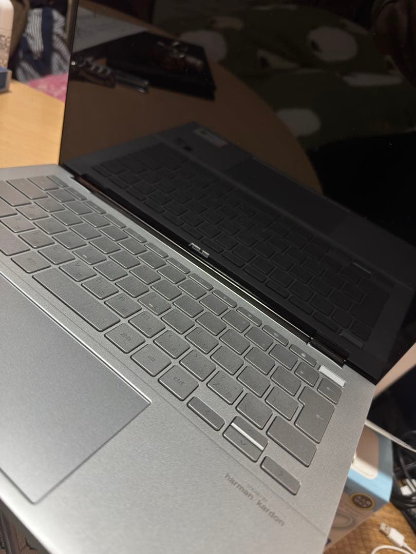 ASUS Chromebook Flip C436 本体