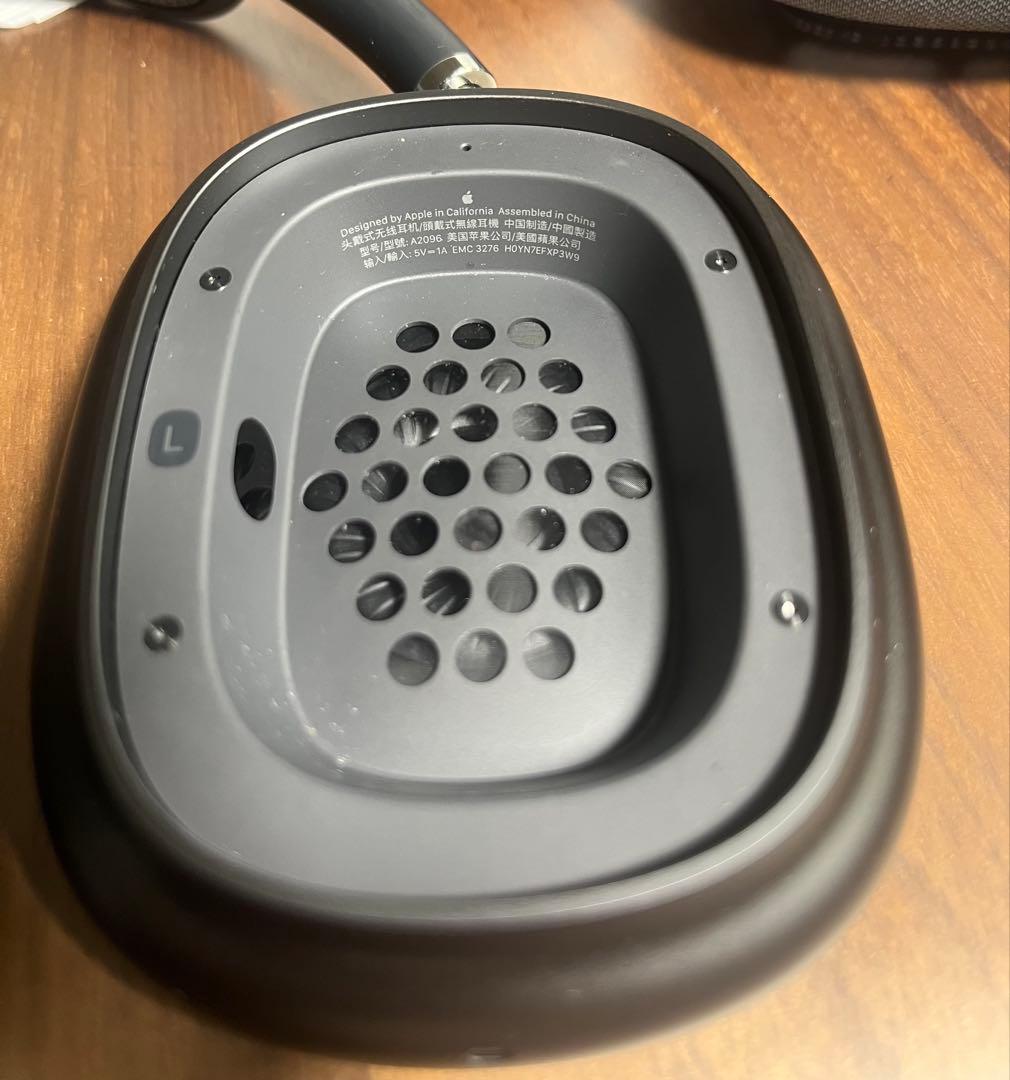 airpods max スペースグレー