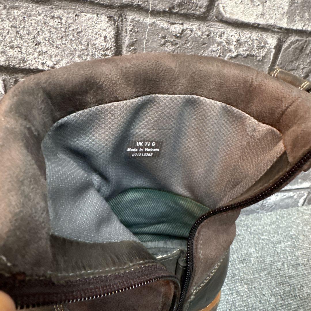 クラークス ブーツ ツートンカラー サイドジップ ゴアテックス 7.5