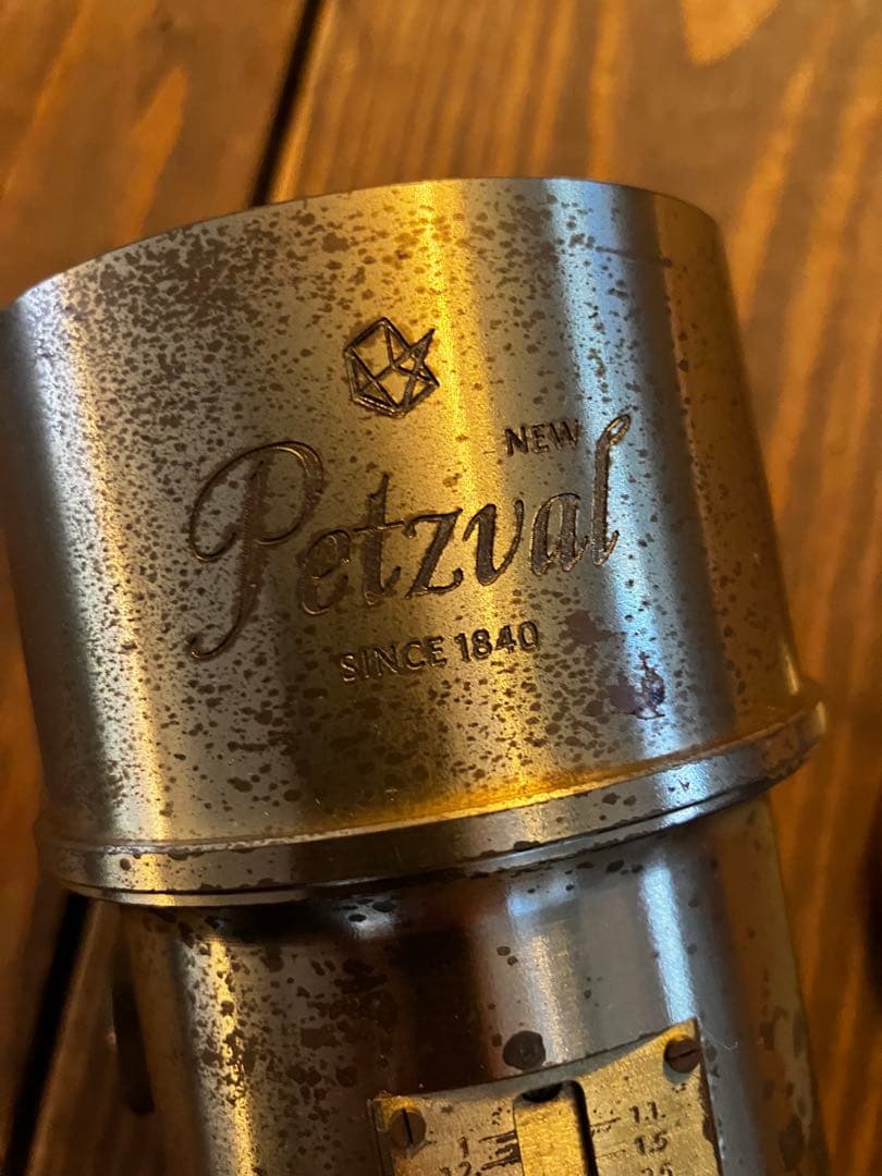 激レア　Petzval 85mm f2.2 オールドレンズ