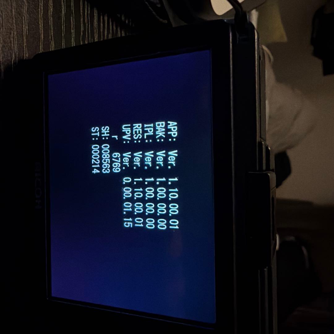 8500ショット　RICOH GR2 カメラ