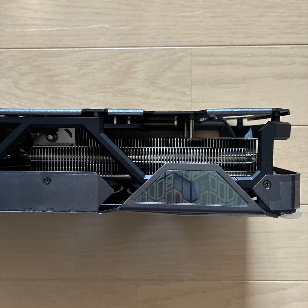 ASUS TUF GAMING RTX 4090 ヒートシンク　ファン　LED