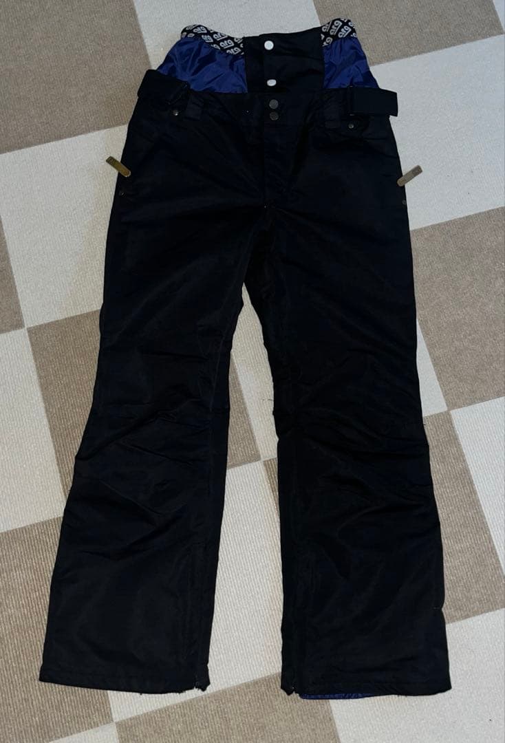 スキーウェア上下4点セット　手袋　ゴーグル