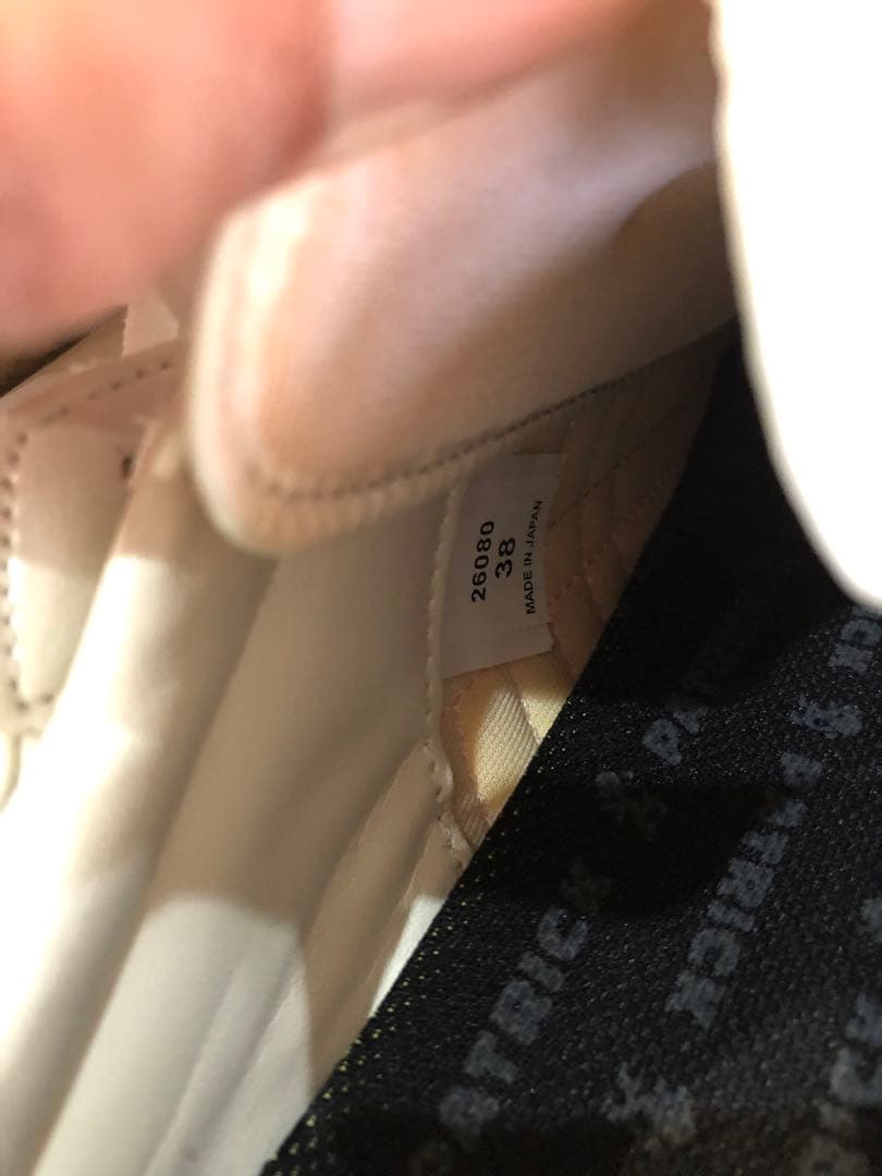 ごはん（美品）PATRICK SULLY