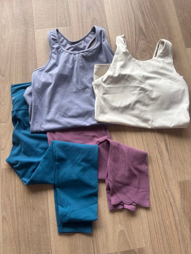 【大幅値下げ!!】ヨガウェア2セット