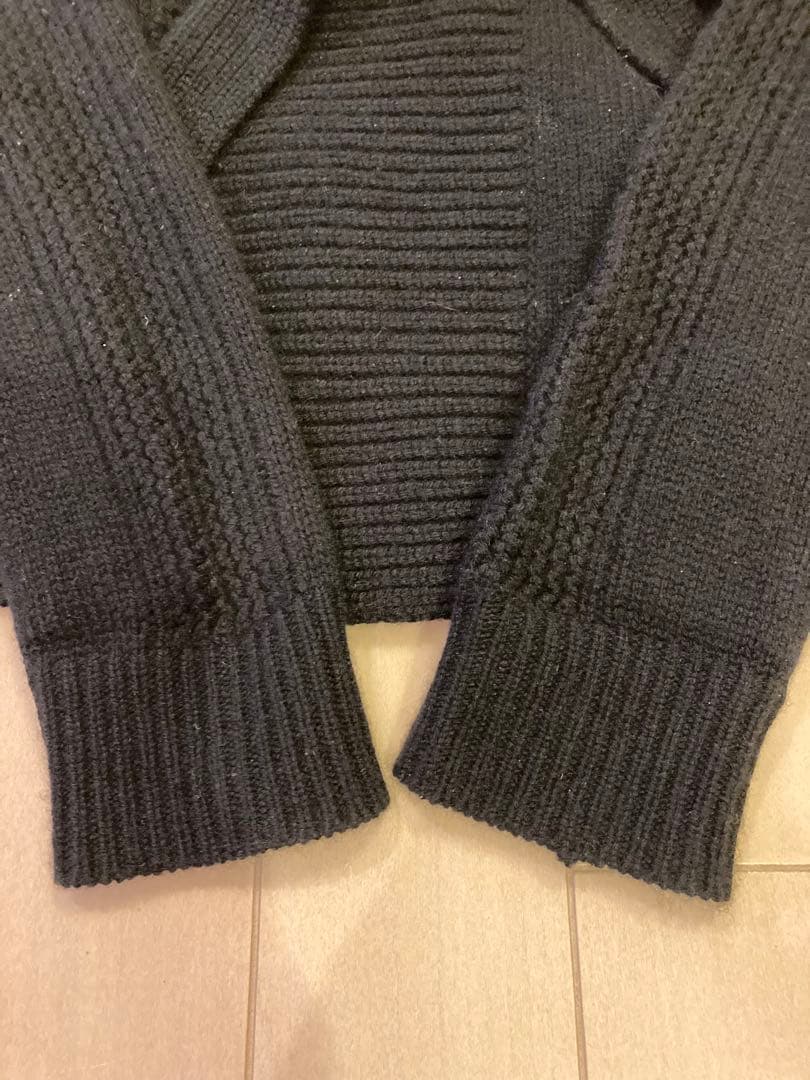 ☆GUCCI☆ ブローチ付き　ショールカラー カシミアニットカーディガン