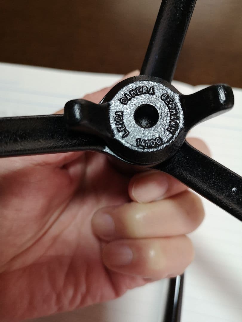 Leica TOOUG 14100 卓上三脚