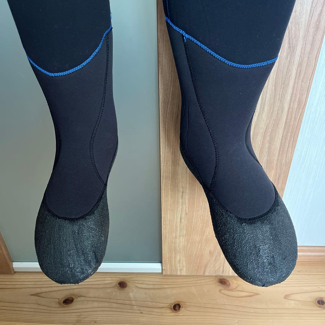 ブレーカーアウト　スーパーウルトラ　ライトドライスーツ　ブーツ付き　サーフィン