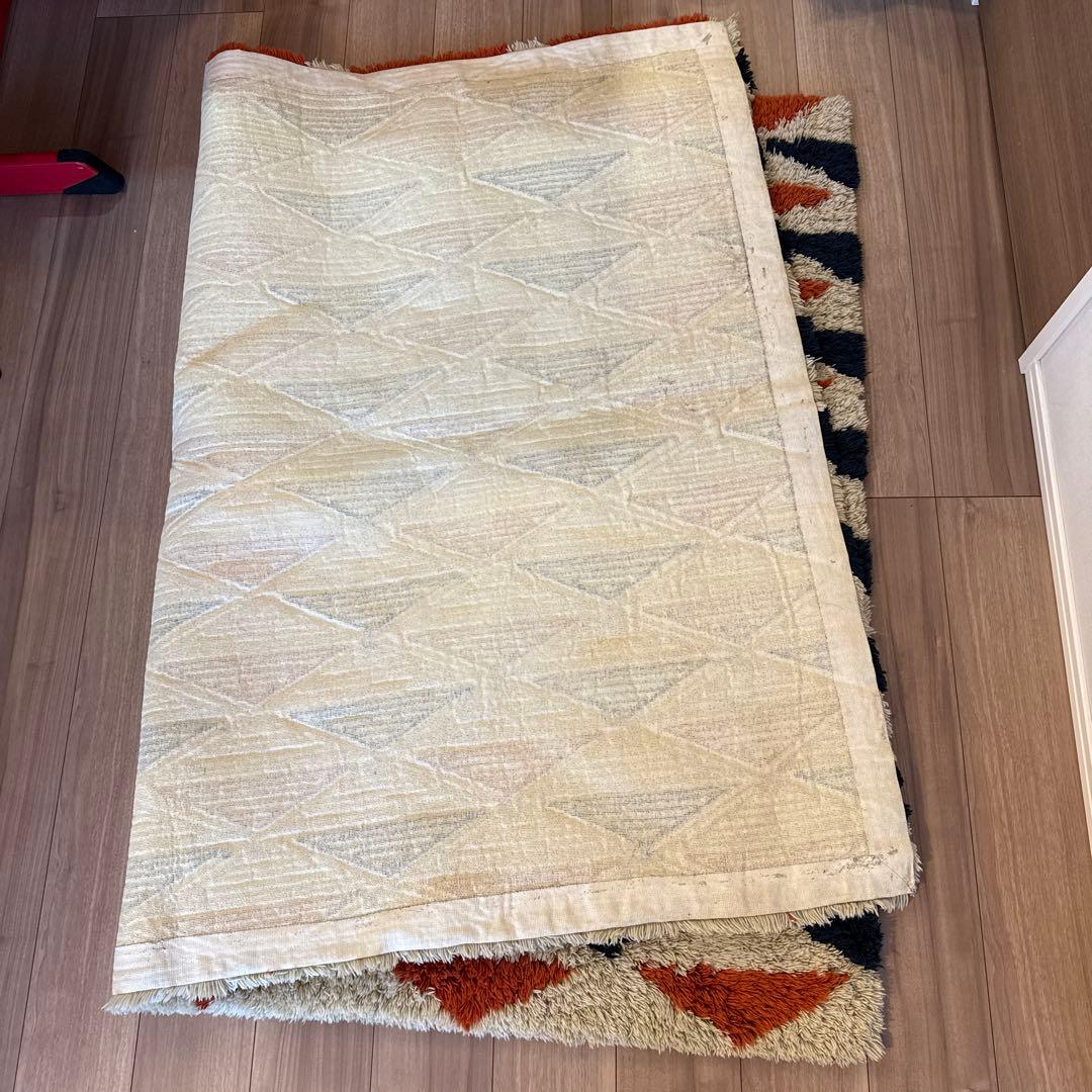 ACME Furnitureトリゴンラグ 138cm × 197cm