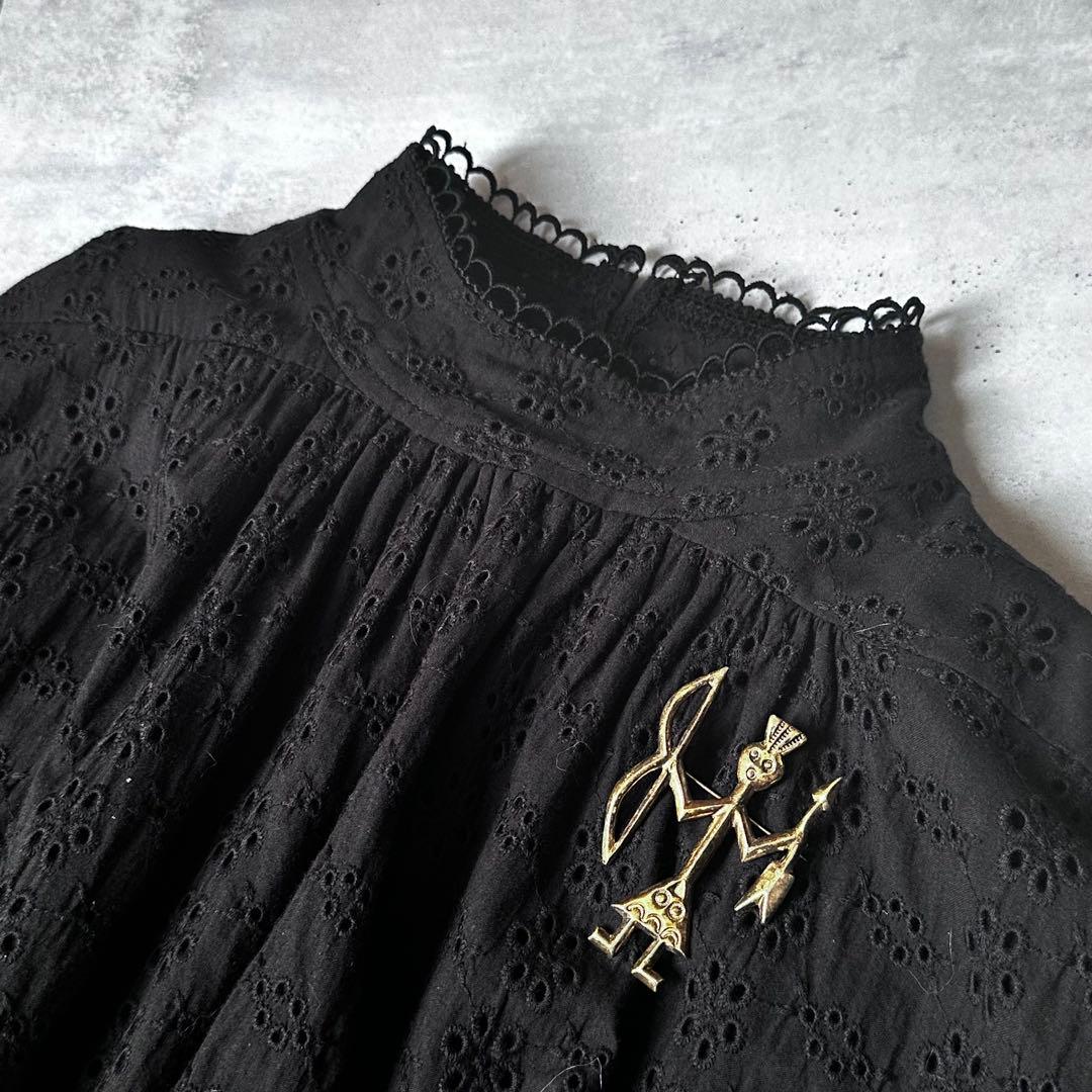 【J133】ヴィンテージ　ナバホ族　シルバー 　ピン ブローチ