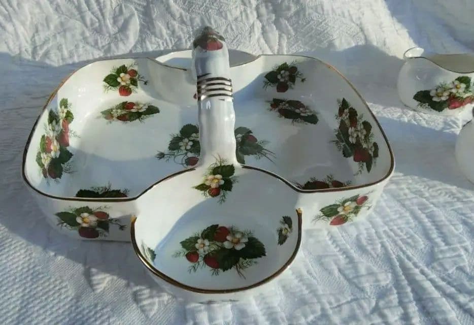 Hammersley ハマースレイ ストロベリー バスケット