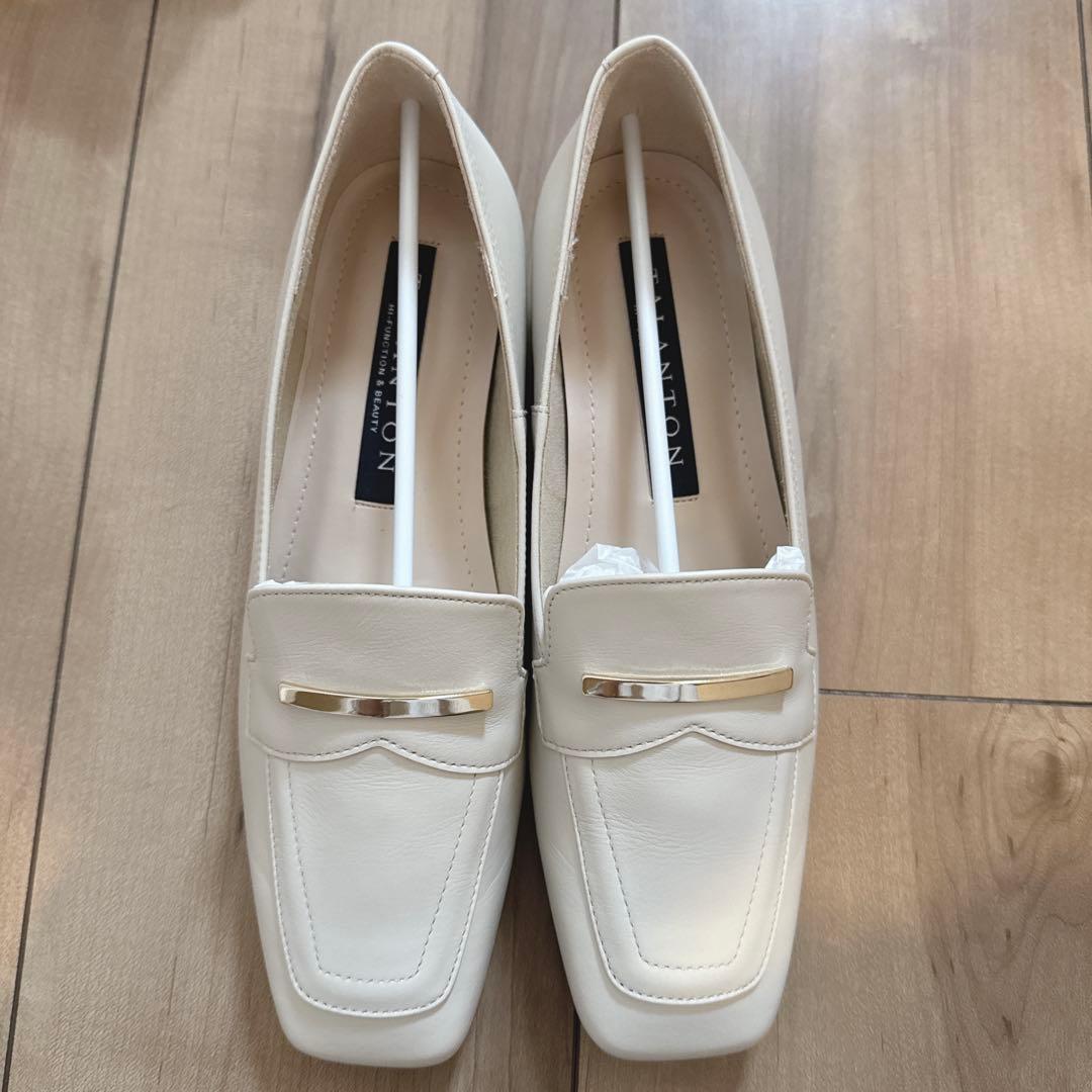 タラントンバイダイアナ　ローファー