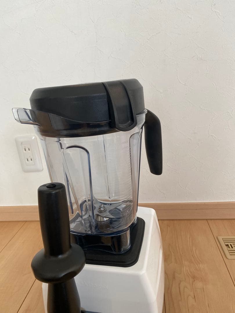 Vitamix ブレンダー ホワイト・ブラックVM0202 バイタミックス　2L