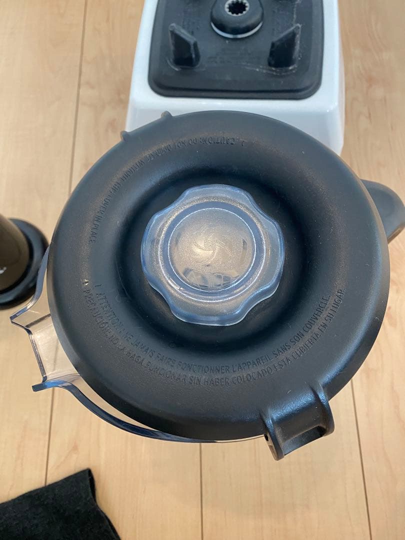 Vitamix ブレンダー ホワイト・ブラックVM0202 バイタミックス　2L