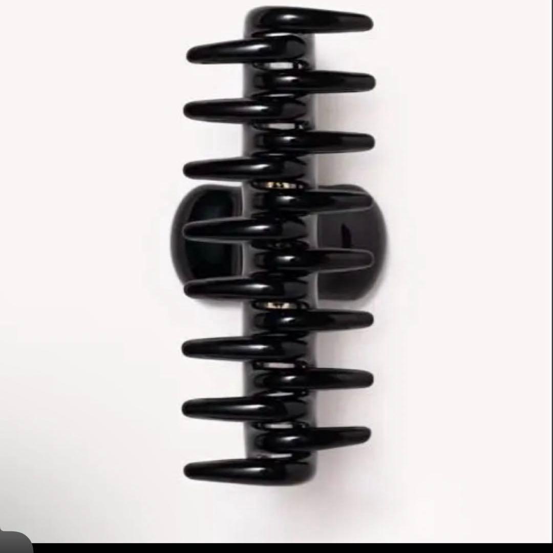 新品　undo ヘアクリップ　　BLACK ブラック　イタリア