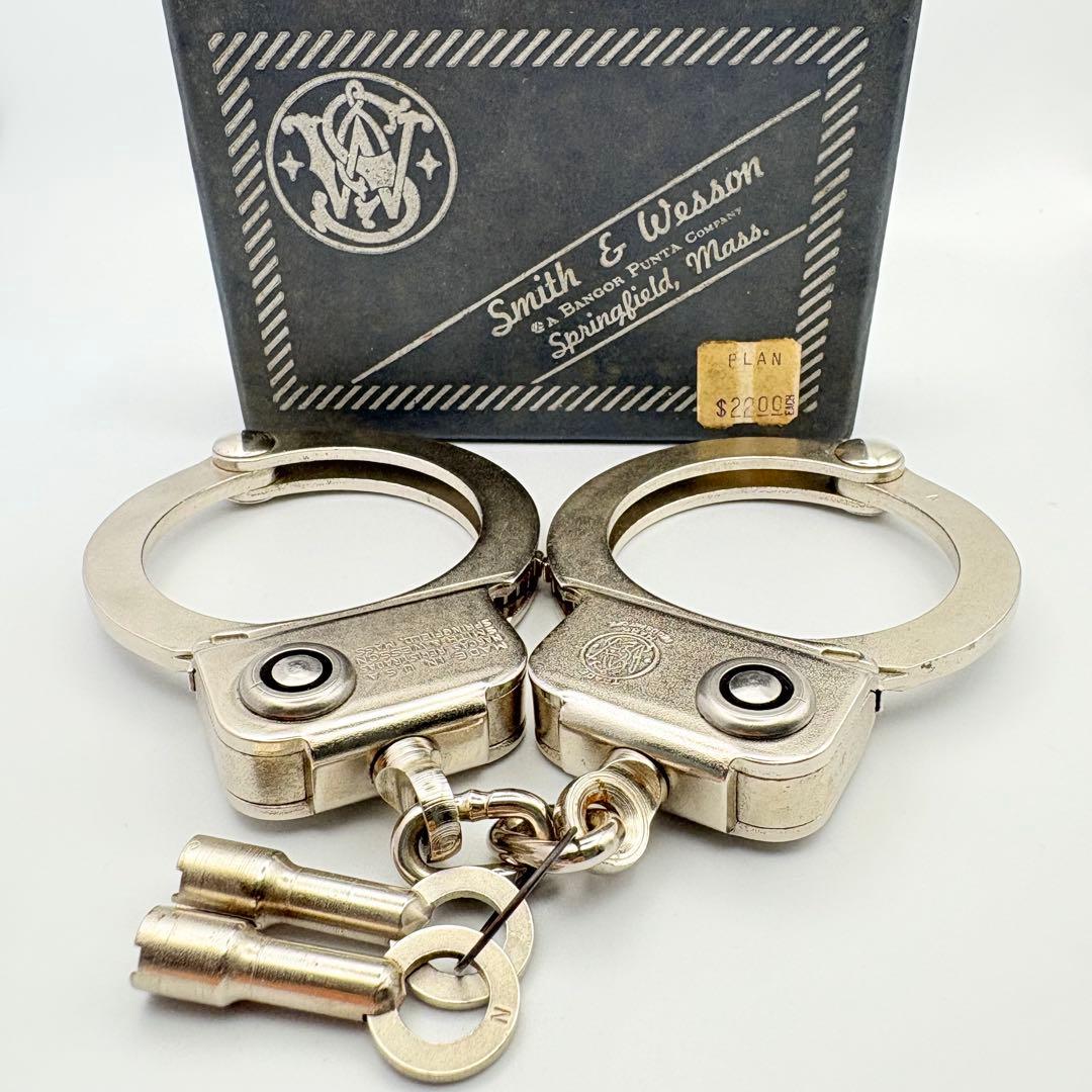 Smith&Wesson スミス&ウェッソン 手錠 ハンドカフ