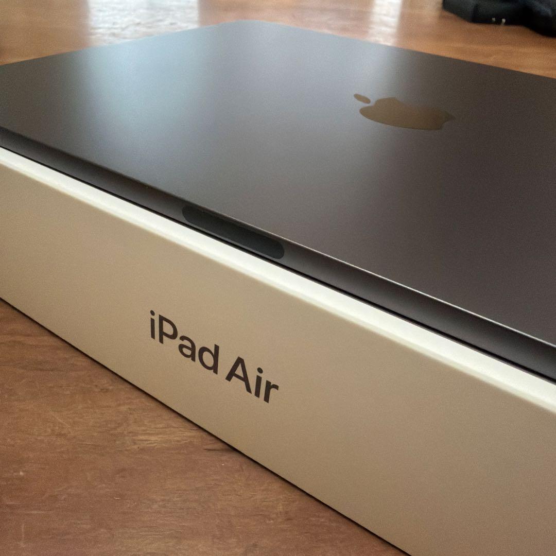 Apple iPad Air（第5世代） M1 Wi-Fi 64GB