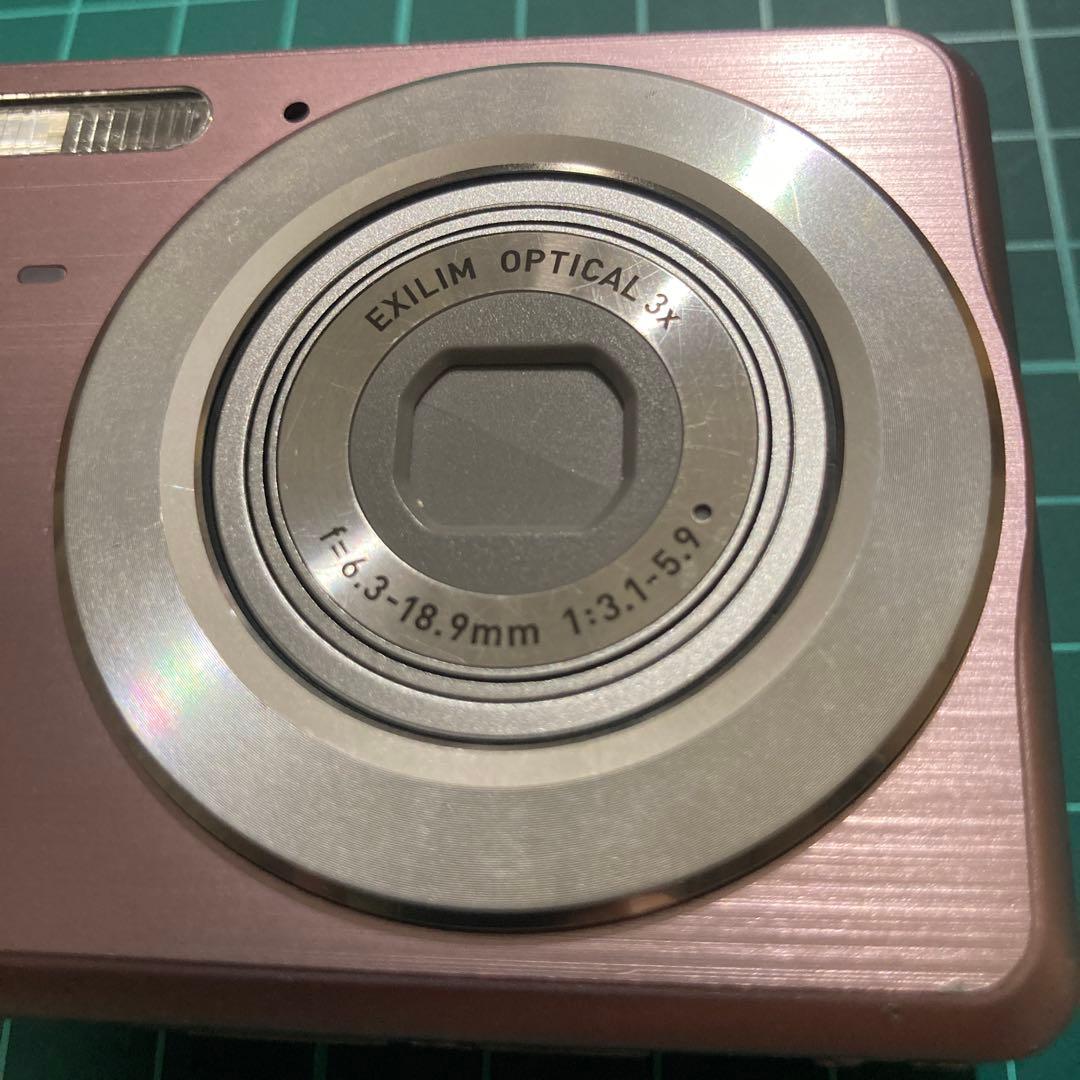 CASIOデジカメ EXILIM ZOOM EX-Z77 (used item)