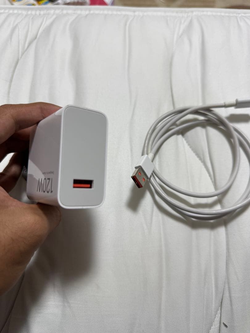 携帯電話本体 POCO F6 Pro 512Gb/12Gb