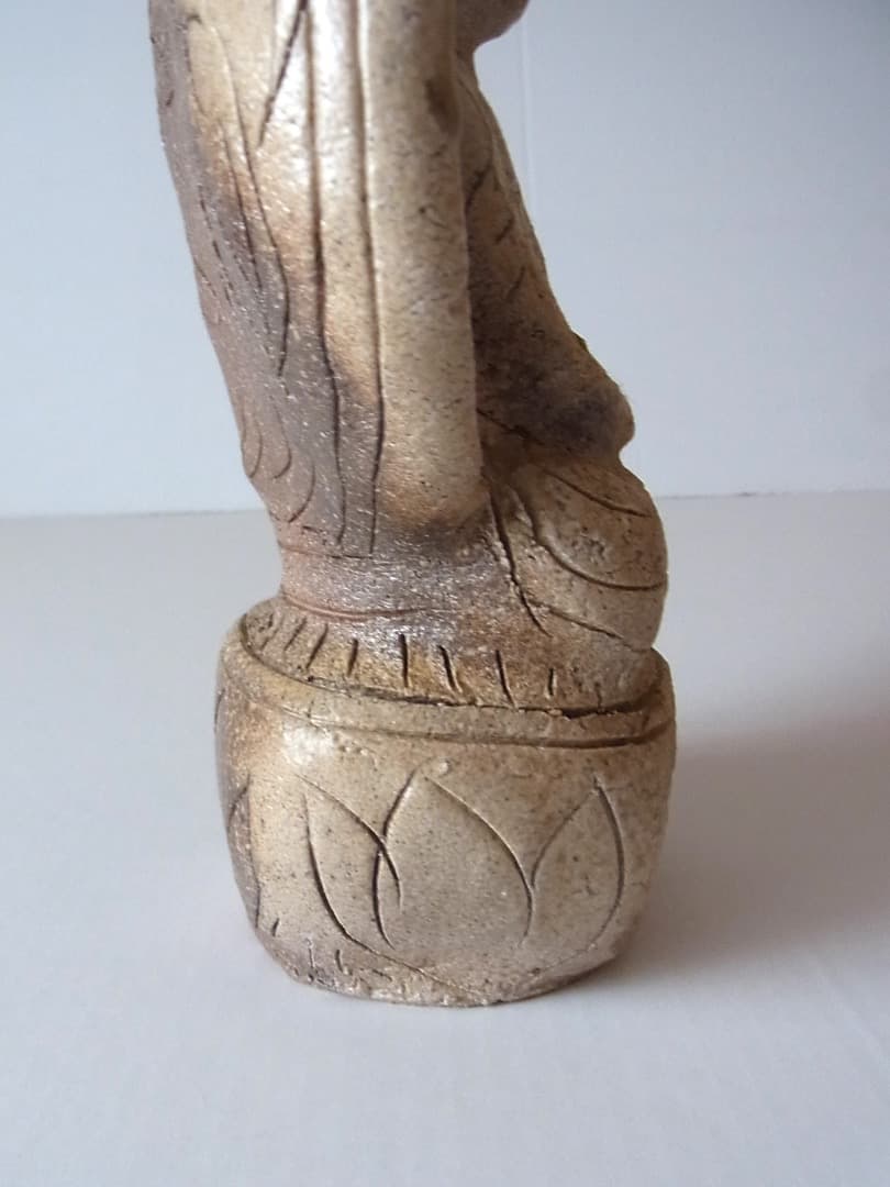 小嶋亜創『灰釉陶仏（大）』初期伊万里 李朝 古唐津 黒高麗 オンギ くらわんか