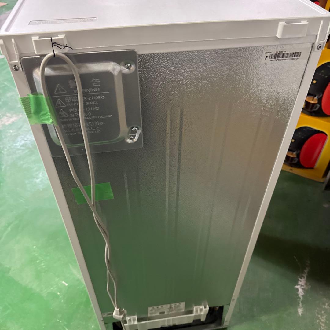 SHARP シャープ 冷蔵庫 SJ-15E9-W 152L 2022年