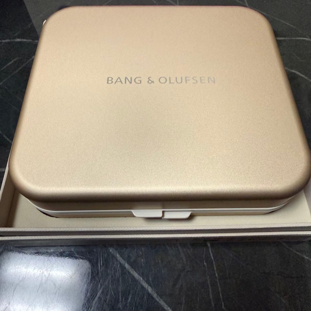 Bang & Olufsen Beoplay H95 ワイヤレスヘッドホン