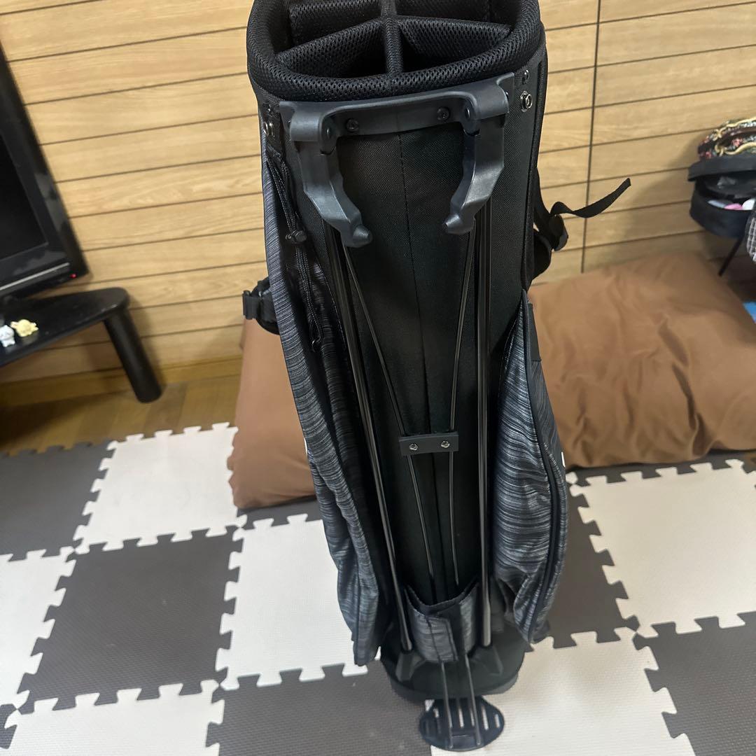 未使用　Oakley キャディバッグ ブラック/グレー