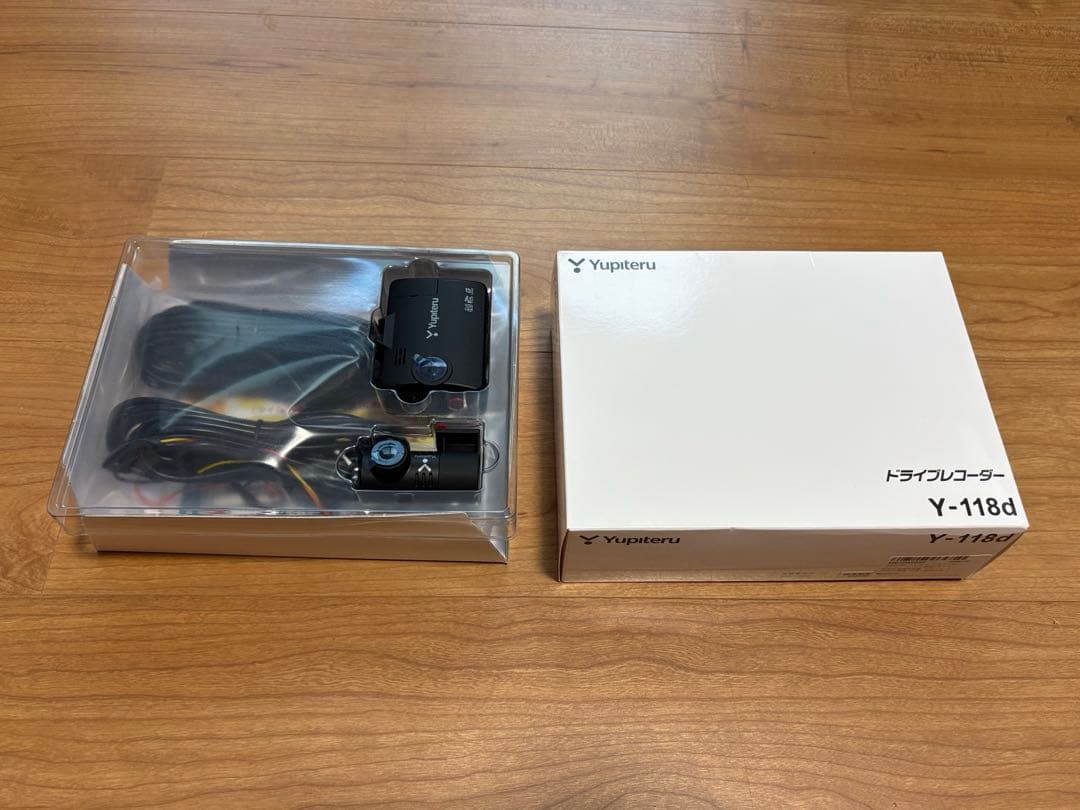 未利用 Yupiteru ユピテルY-118d ドライブレコーダ 32Gメモリ付