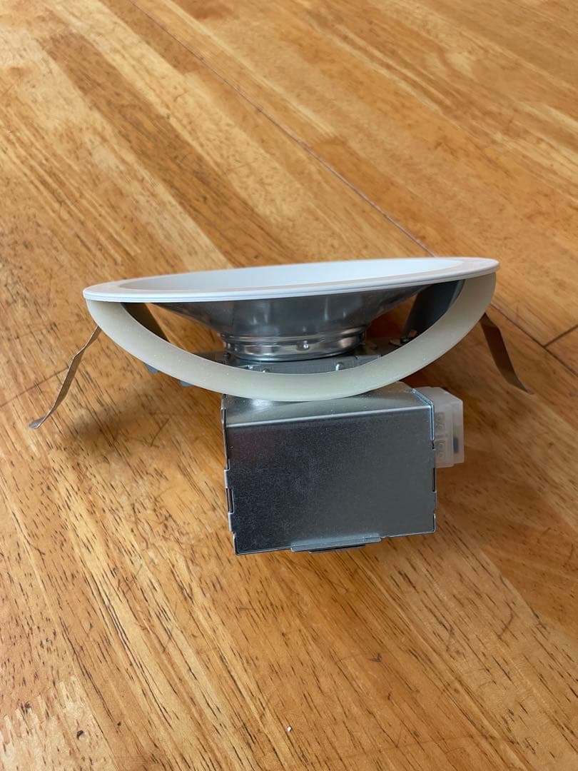 ⑤0D261773R オーデリック　LEDライト 4個＋おまけ1個 計5個発送