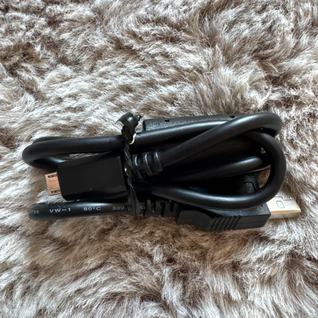 FUJIFILM instax mini Evo 本体と付属品