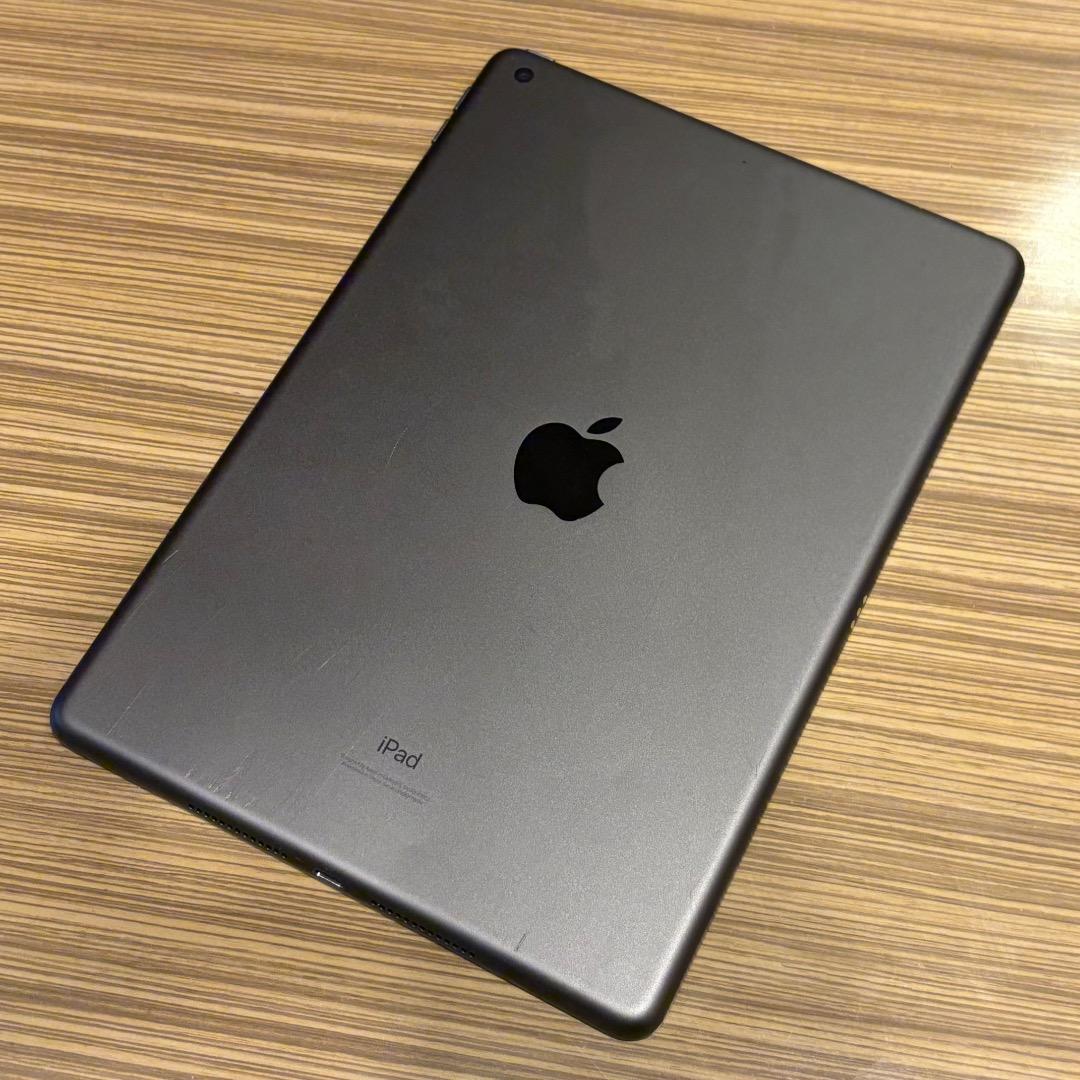 iPad 第9世代 256GB Wi-Fiモデル