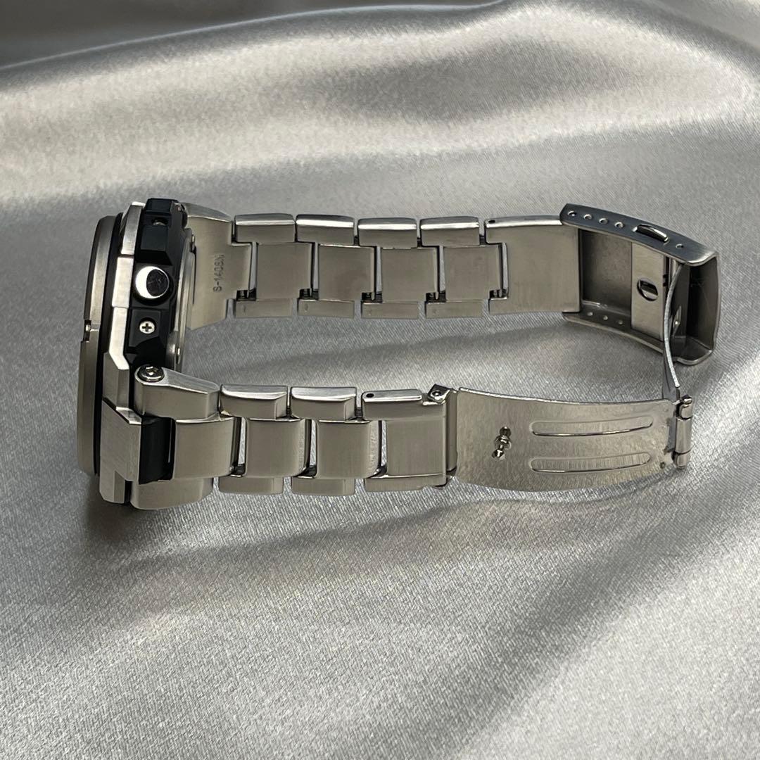 CASIO G-SHOCK GST-W110D 電波ソーラー 稼動品