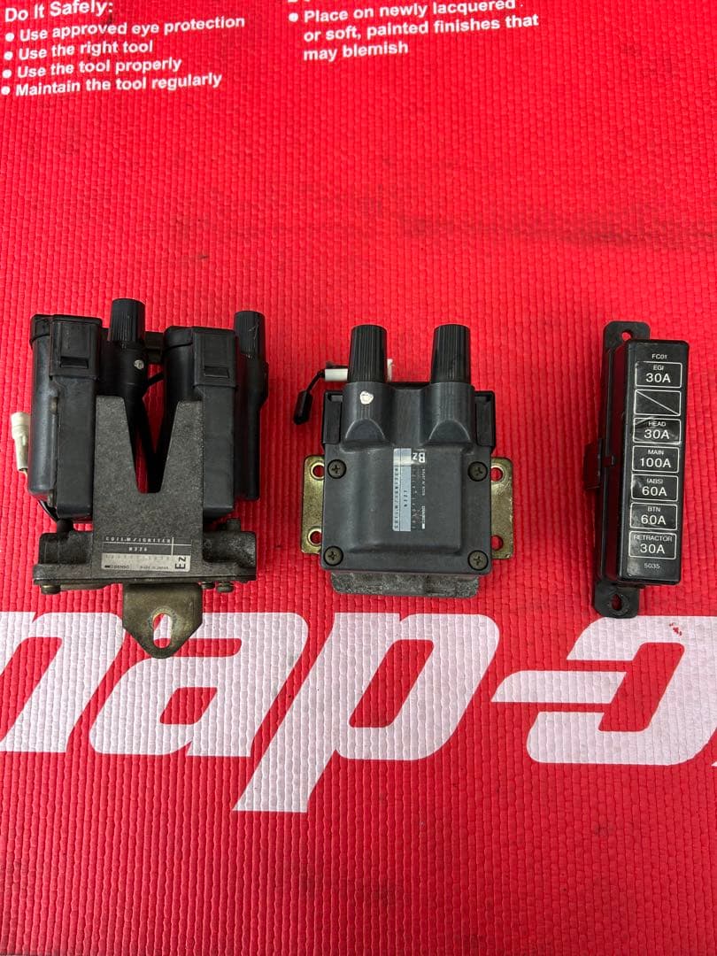 RX7 FC3Sトレーディング.リーディングイグニッションコイルヒューズボックス