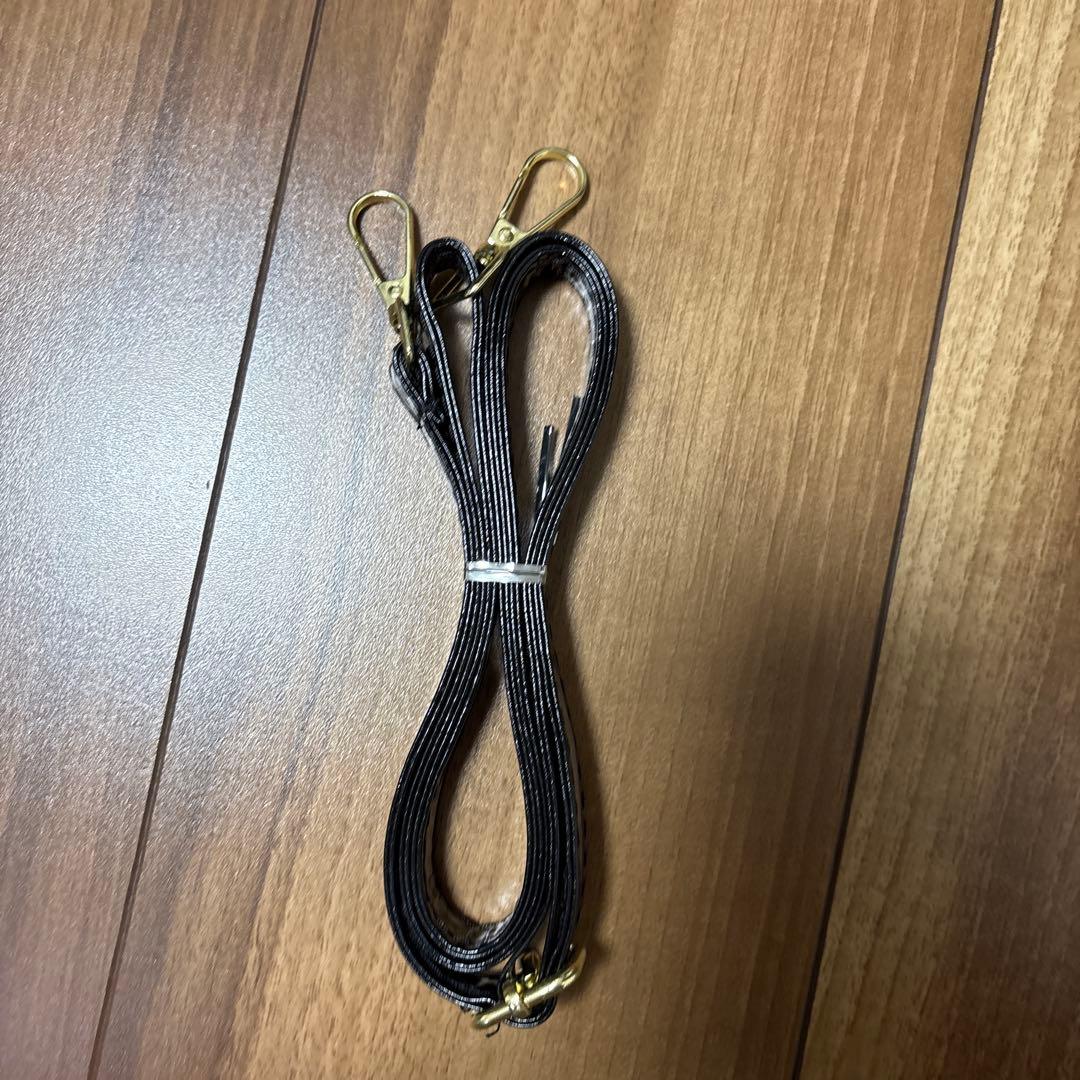 オールオーバーエンボスロゴ ミニハンドバッグ（グレイン）（EC限定カラー）