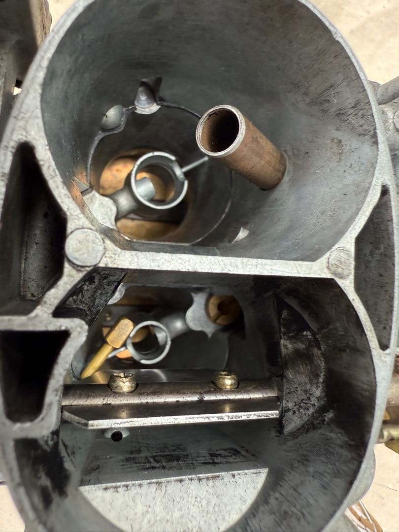 シトロエン　2CV キャブレター　中古