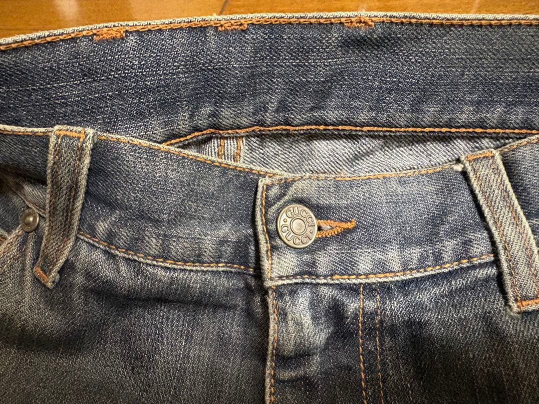 Gucci ダークブルーデニム ジーンズ