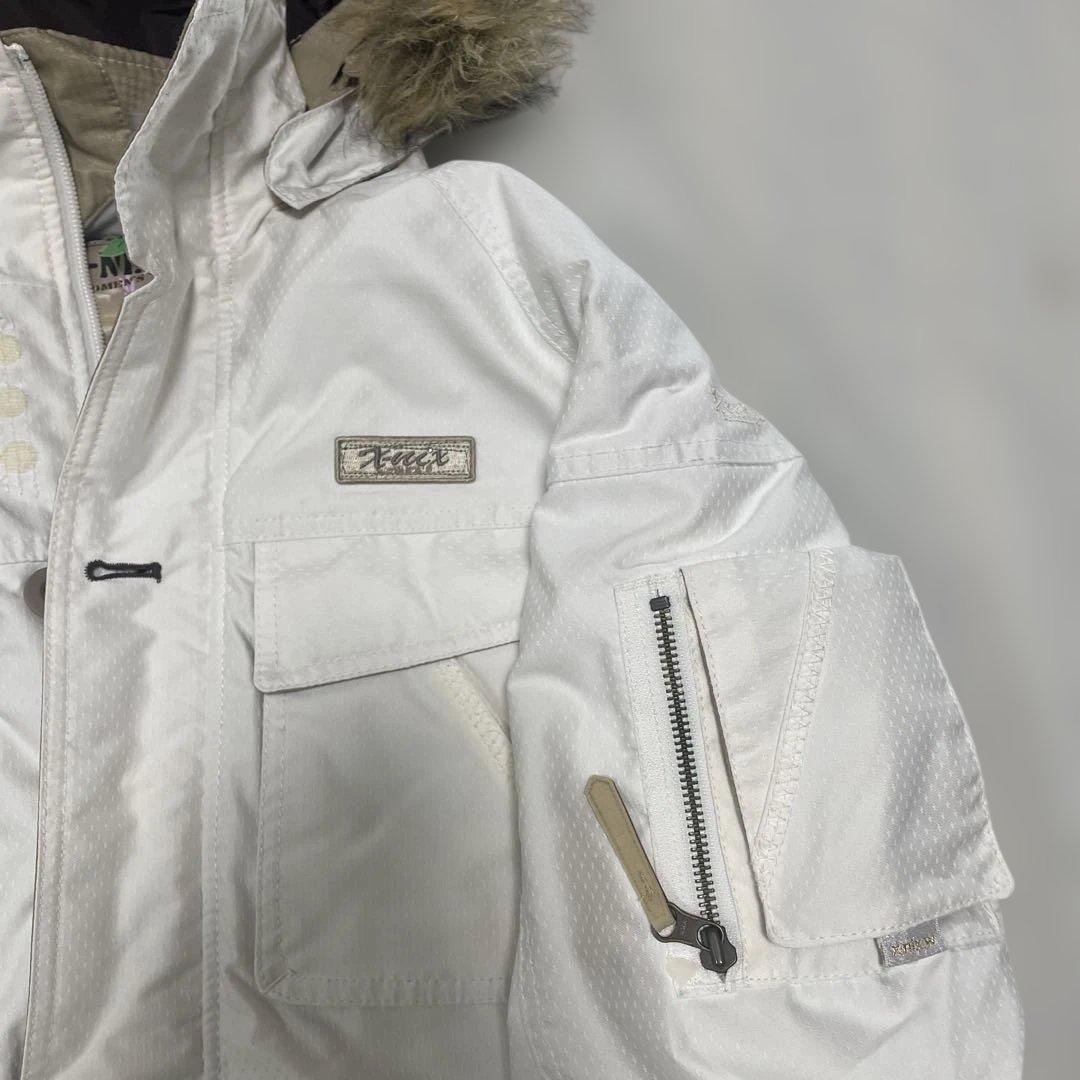 フェニックス＆デサント　ホワイトスキーウェアセット 女性用