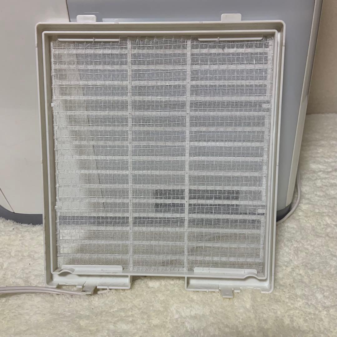 コロナ 除湿・衣類乾燥機ホワイト