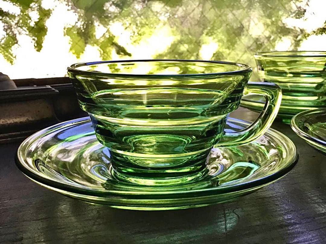 アールデコ◆ガラスカップ&ソーサー6客◆緑 グリーン 昭和レトロ プレスガラス