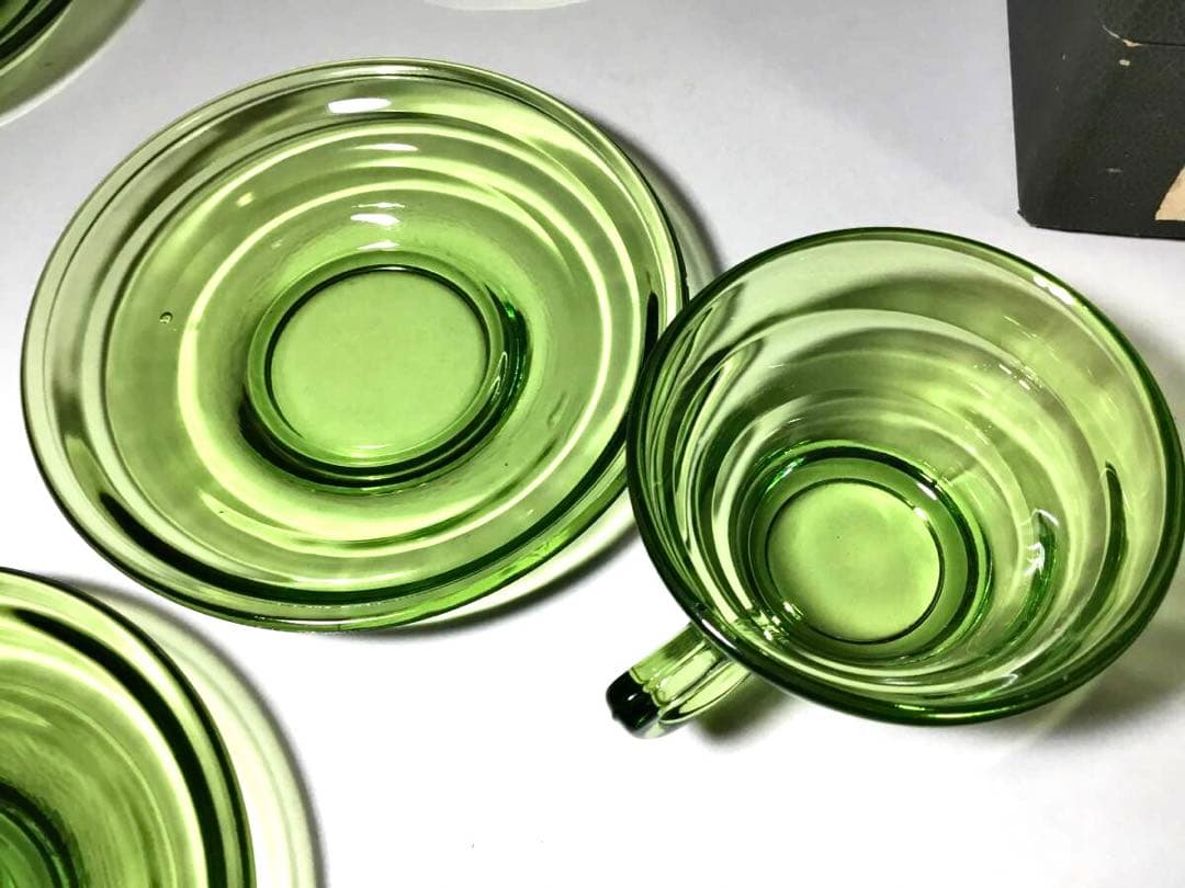 アールデコ◆ガラスカップ&ソーサー6客◆緑 グリーン 昭和レトロ プレスガラス