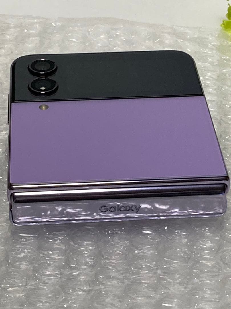 美品 docomo Galaxy Z Flip4 SIMフリー SC-54C⭐️