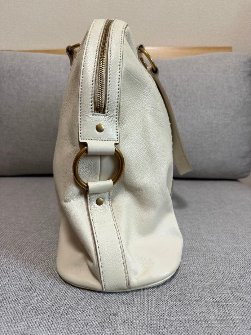 Yves Saint Lauren レザーバッグ