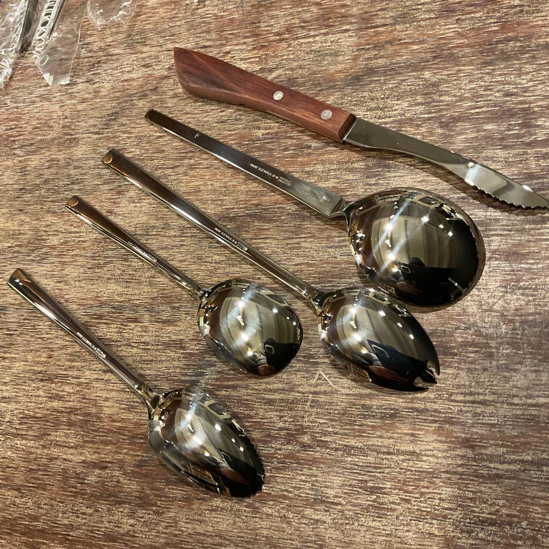 高品質！18ー12 新品 未使用 ラッキーウッド カトラリーセット 18本