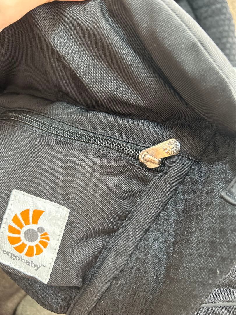 （美品）Ergobaby OMNI Breeze オニキスブラック