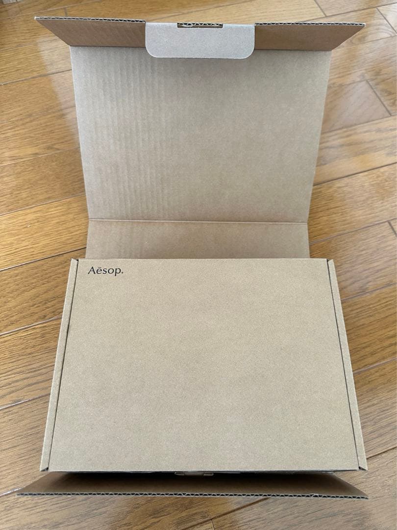 aesop ハンドソープ　ボディソープ　ハンドクリーム　ギフトセット