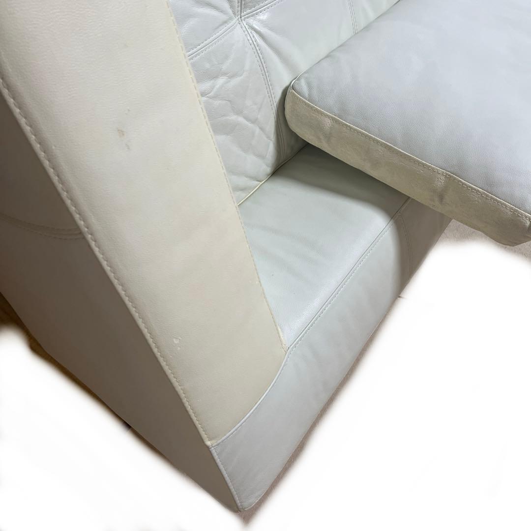 ニトリカウチソファ本革(一部合革)ホワイト　カウチ側　商品価格¥20000
