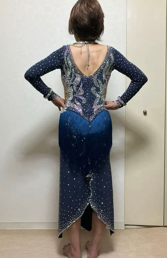 社交ダンス　ラテンのデモドレス。Mサイズ