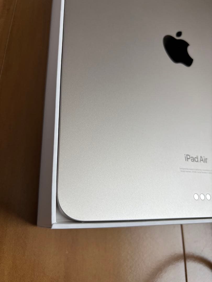 【バッテリー100%】iPad Air (第5世代)256gb 10.86インチ